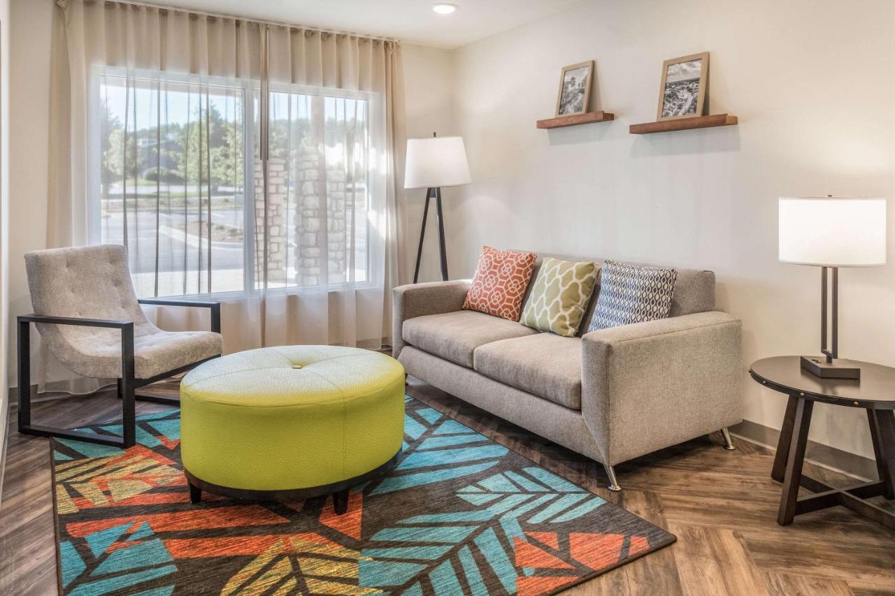 Woodspring Suites Greenville Haywood Mall Экстерьер фото